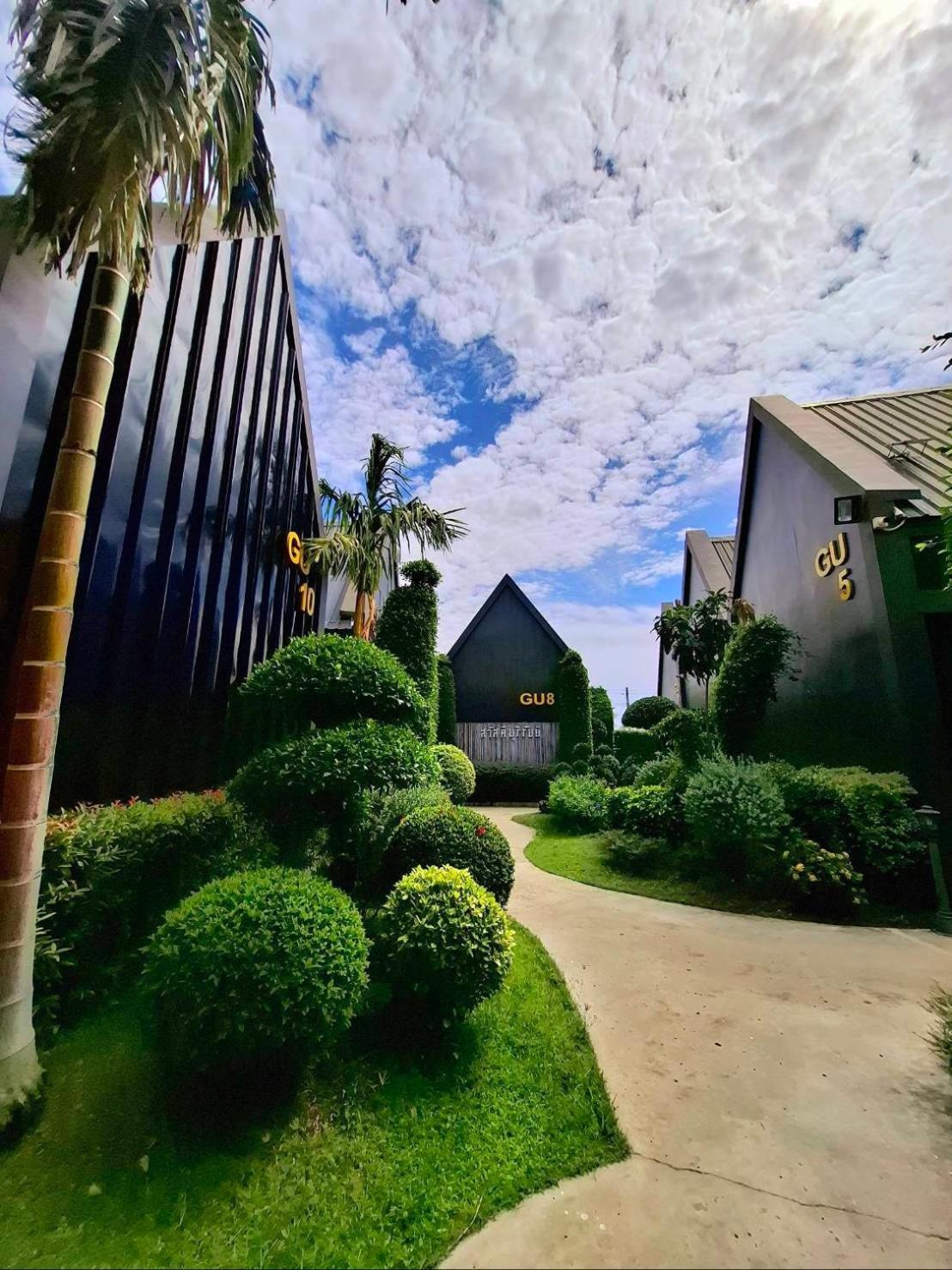 Sawasdee​ Buriram​ Resort Exteriér fotografie