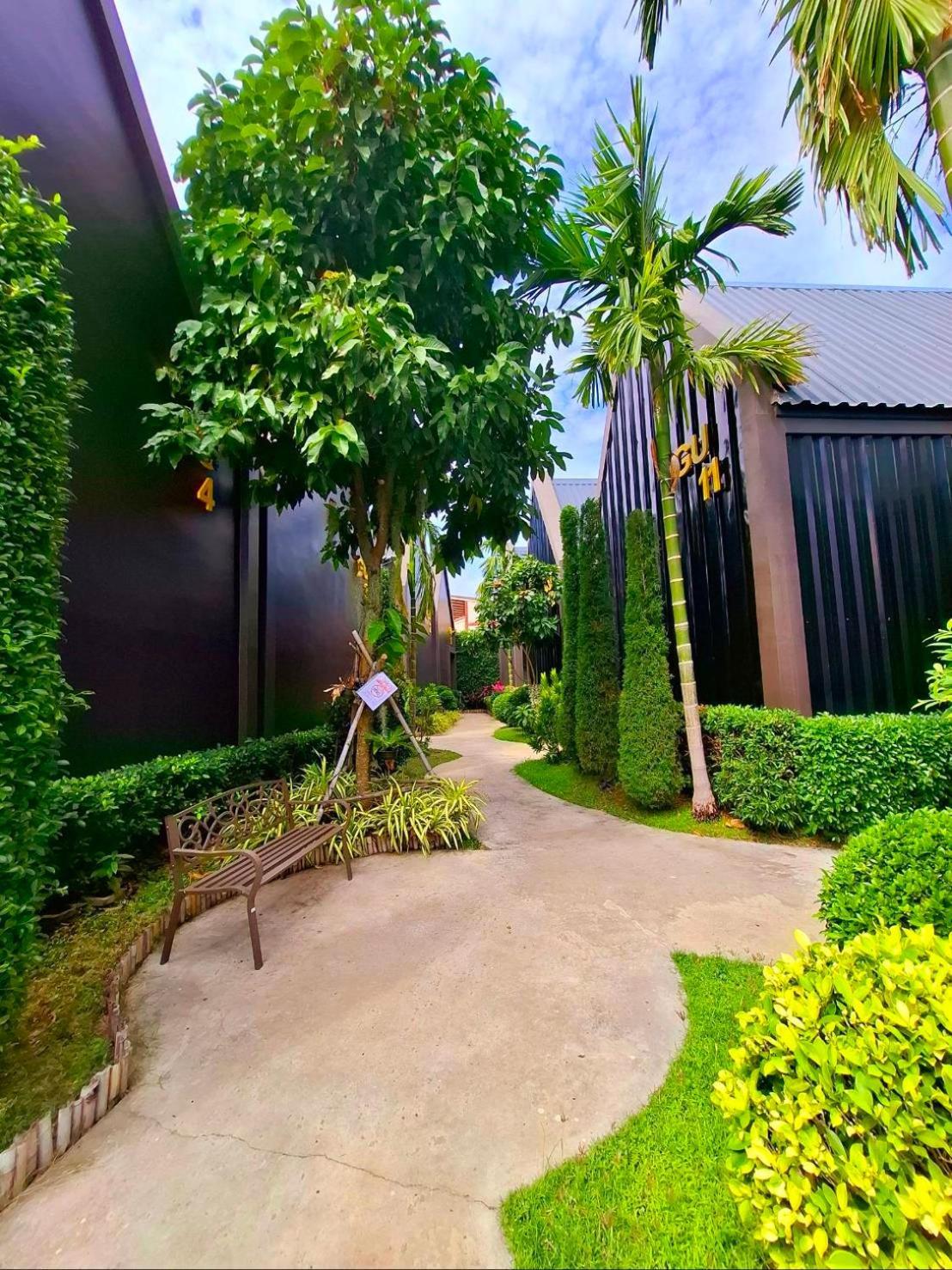 Sawasdee​ Buriram​ Resort Exteriér fotografie