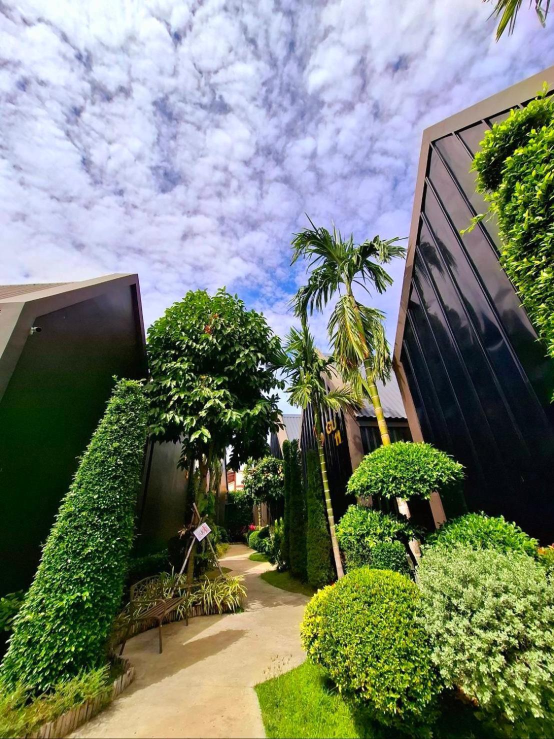 Sawasdee​ Buriram​ Resort Exteriér fotografie