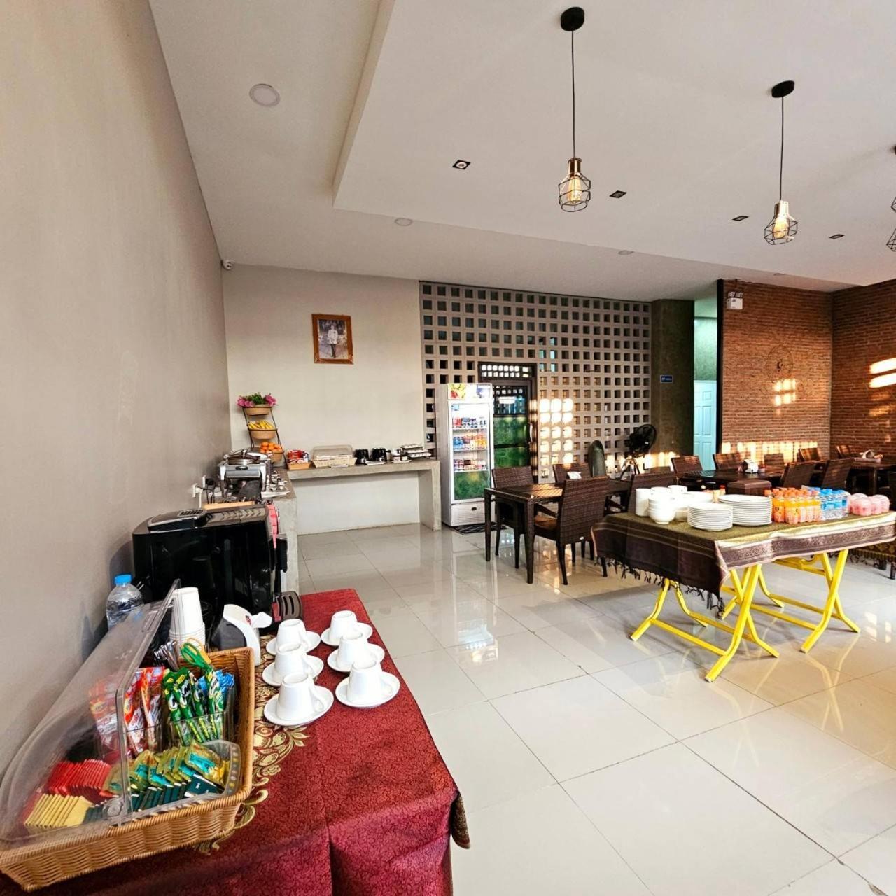Sawasdee​ Buriram​ Resort Exteriér fotografie