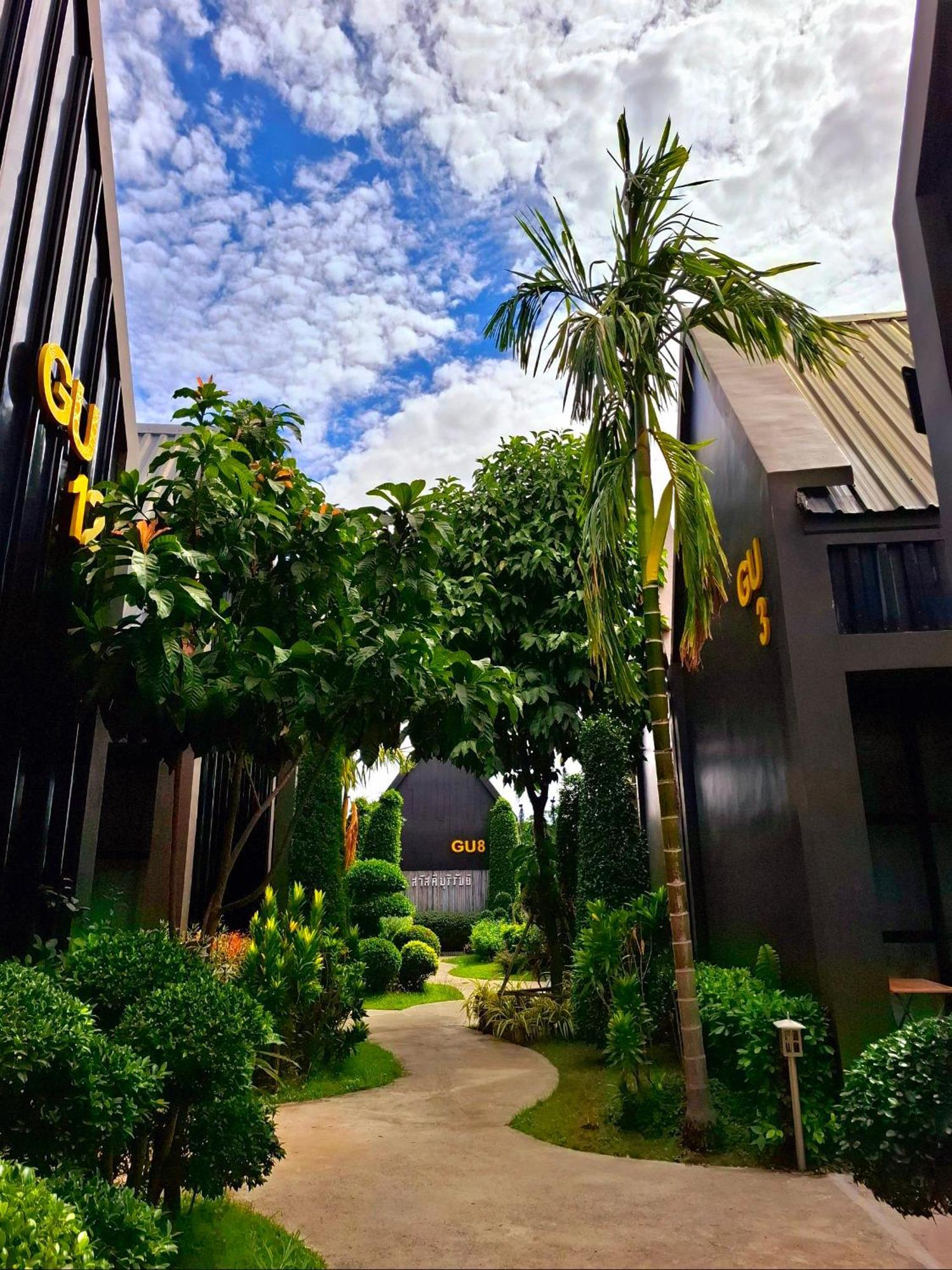Sawasdee​ Buriram​ Resort Exteriér fotografie