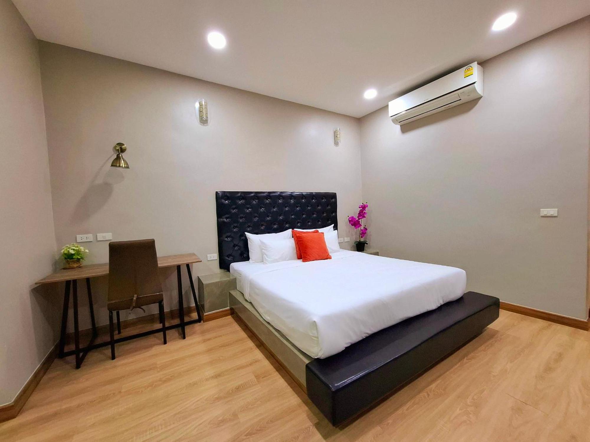 Sawasdee​ Buriram​ Resort Pokoj fotografie